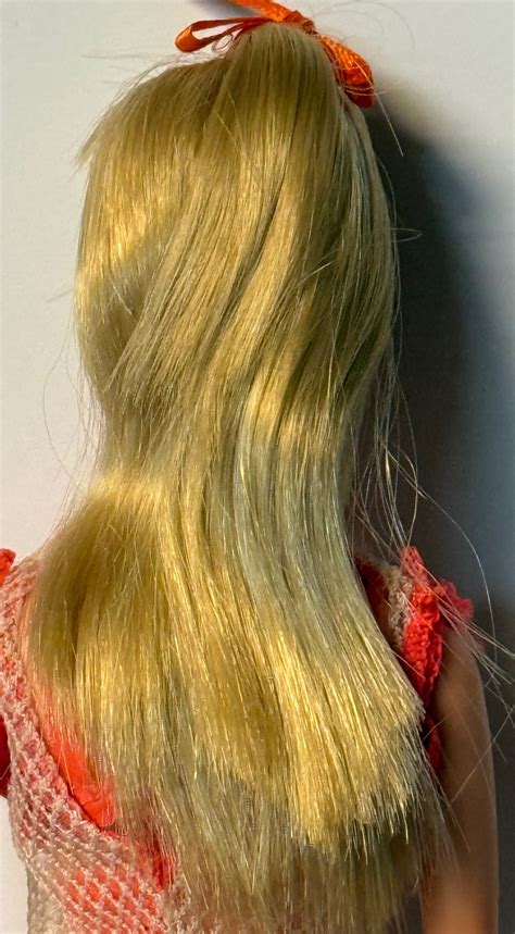 1160 Vintage Twist N Turn TNT Barbie Blonde In Original Swimsuit Doll Peddlar