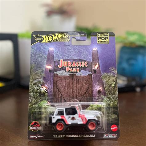 Hot Wheels 92 Jeep Wrangler Sahara Jurassic Park The Miniature Hub