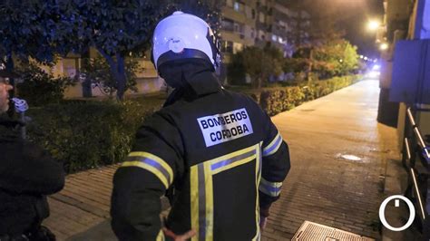 Trasladada a la Unidad de Quemados del Virgen del Rocío la mujer herida