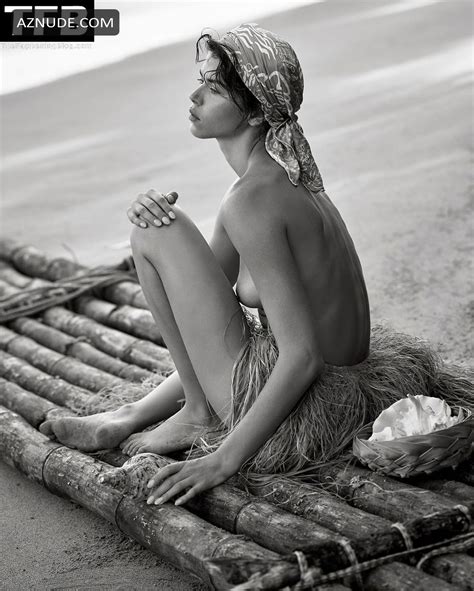 Georgia Fowler Sexy Poses Nude Showcasing Her Hot Naked Body From Various Social Media