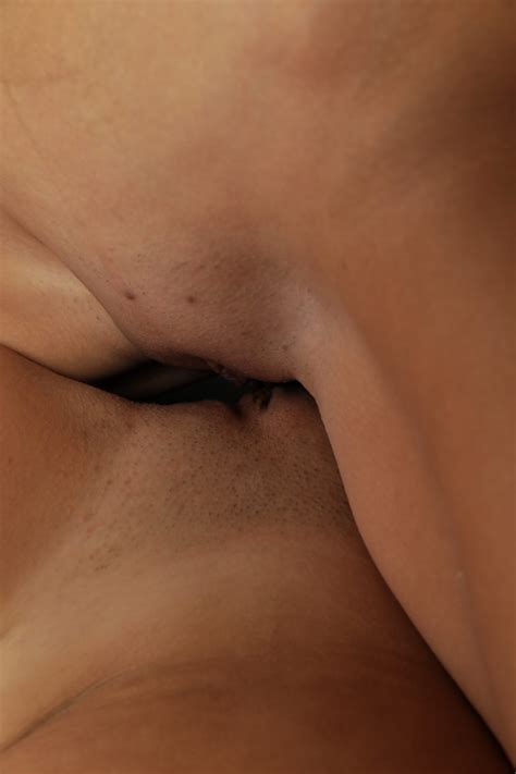 Lesbian Damsels Megan Venturi Tiny Tina Tribbing And Enjoying Piss Play CoedCherry