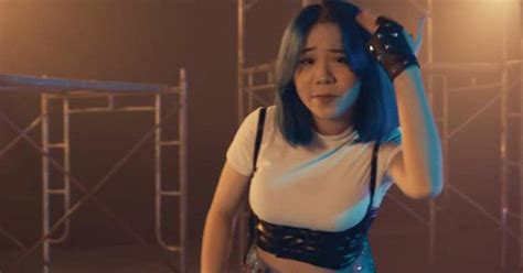 Từng gây ám ảnh với MV rap hot girl làng game có phát ngôn gây choáng về giọng mẹ đẻ của mình