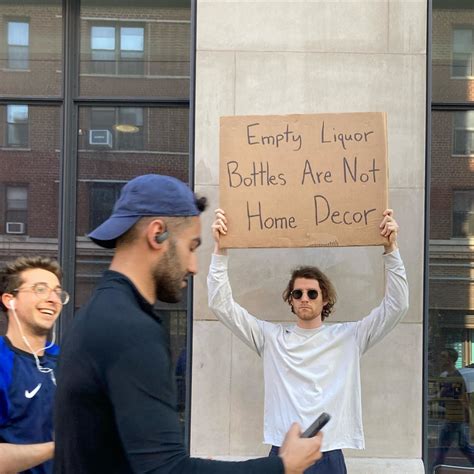 The Best Signs Dude With Sign Has Ever Held Page 6 Herald Weekly