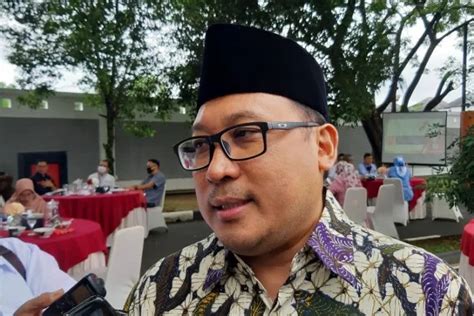 Kendalikan Inflasi GNPIP Di Kalbar Salurkan Bantuan Hingga Pasar Murah