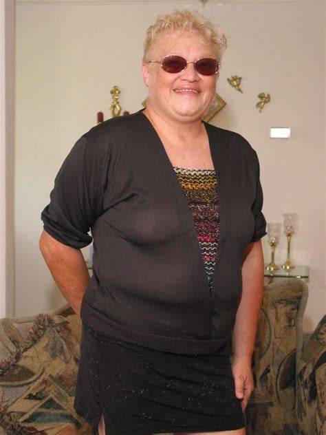 Amateur Granny Showing Off Porn Pictures Xxx Photos Sex Images Pictoa