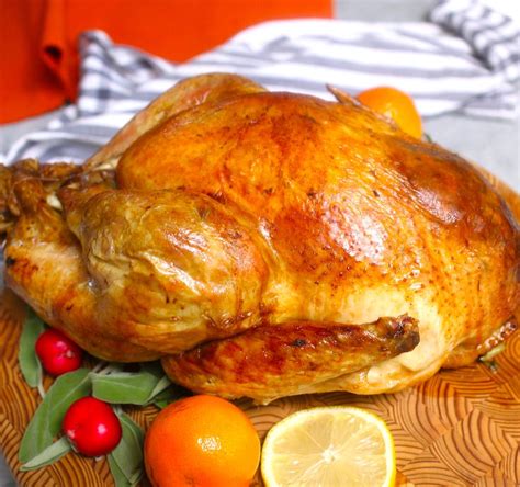 Make the Juiciest Thanksgiving Turkey with a Chicken Stock Brine ...