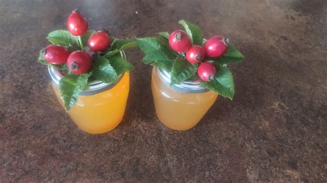 Šípkový sirup - fotografie 2 - TopRecepty.cz