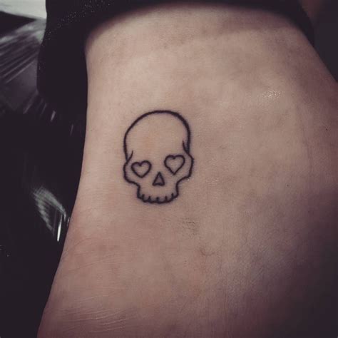 Tiny Skull Tattoo