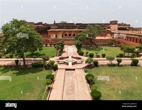 Charbagh Garden At Jaigarh Fort Rajasthan Amer India Stock Photo Alamy