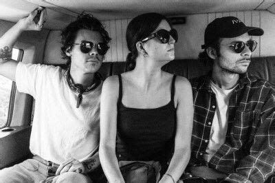 Pin Van Mary Op Gay Vodka