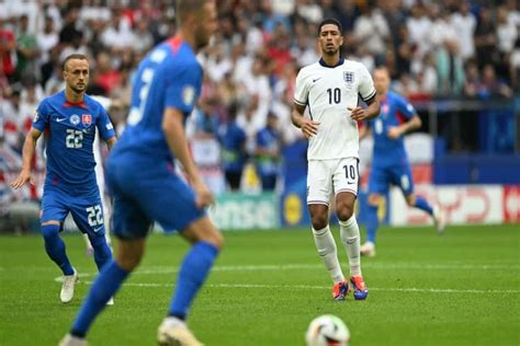 Hasil Inggris Vs Slovakia 16 Besar EURO 2024 Babak 1 Skor 0 1 Jude