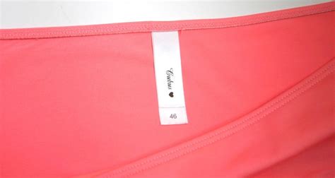 Se produkter som liknar Bikini truse fra Cubus XL på Tradera