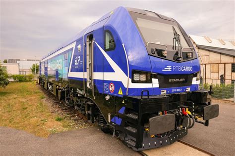 ELP Has Delivered The First EURO9000 To RTB Cargo Rail News