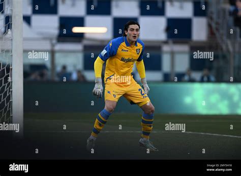 Como Italy 4th Feb 2023 Stefano Turati Of Frosinone Calcio During