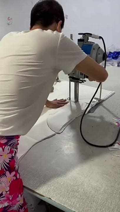 Warna Tambah 2022 Bikini Pakaian Renang Tiga Helai Warna Pepejal Eropah Dan Amerika Yang Baru