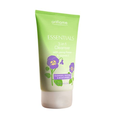 Очищающее средство Oriflame Essentials 3 in1 Cleanser | отзывы