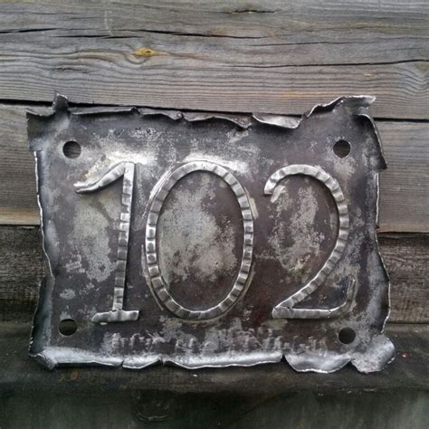 Номер дома от Мастерской Дмитрия Митрофанова #vmetalle Креативные ...