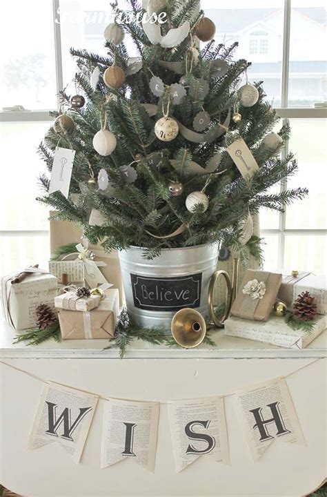 Fantastic Tabletop Christmas Trees That Are So Gorgeous