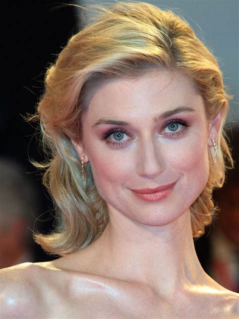 The Crown Elizabeth Debicki Incarnera La Princesse Diana Dans Les