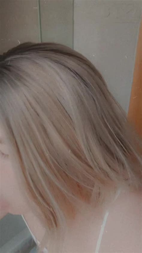 Vanessa Sucks Dildo AShemaletube