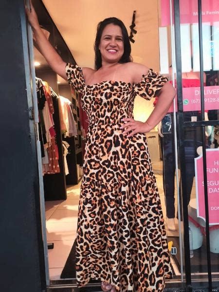 Evang Lica Ela Abriu Um Sex Shop E Vende Para Fi Is Irm Os Da Igreja Desaprovam Mas Tamb M