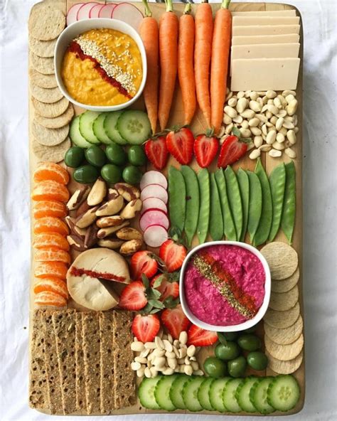 How to Make an Epic Healthy Platter + 6 Board Ideas