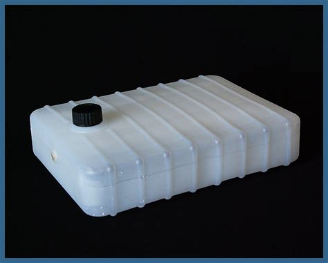 Производство пластиковых изделий на заказ методом литья и раздува