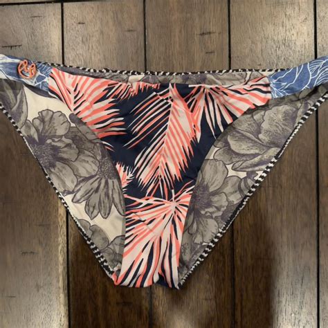 Maaji Bikini Bottoms Reversible Size Small Mid Depop