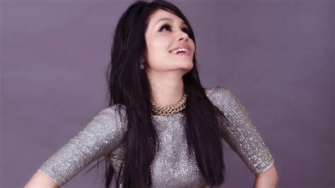 Sonu Kakkar Age, Boyfriend, Husband, Family, Biography & More ...