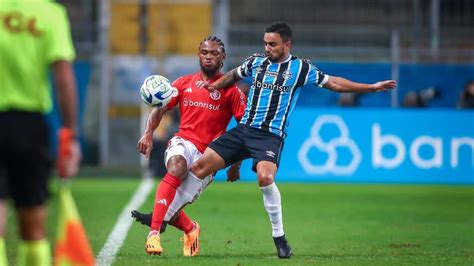 Coudet Bate O Martelo E Toma Decisão Bizarra Para Inter X Grêmio