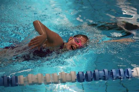 Natation enfants 3 à 16 ans aisance aquatique apprentissage