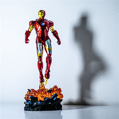 Iron Man The Infinity Saga Bds Art Scale Deluxe Standbeeld Met