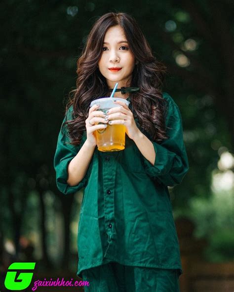 V P T A Thi N Th N C A Hot Girl Ng C Huy N Khi N Ai Nh N L Ng C Ng D Y S Ng