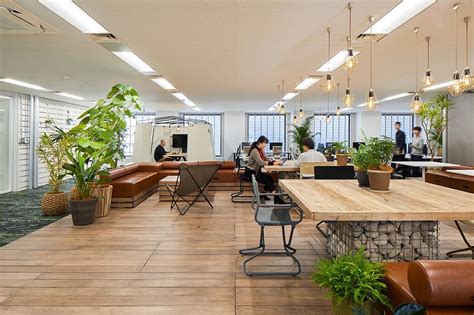 【ABW型】オフィス事例3選｜ABWのメリット・導入手順も詳しく紹介 | コラム | オフィス移転・レイアウト・デザイン | コクヨマーケティング