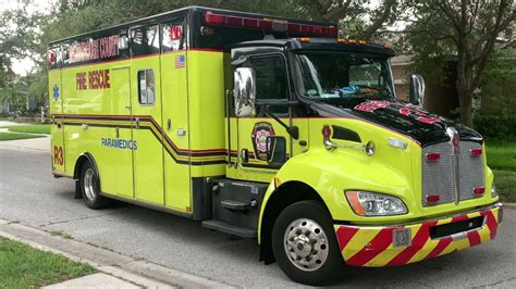 Hillsborough County Fire Rescue Rescue 3 Responding To An MVA YouTube