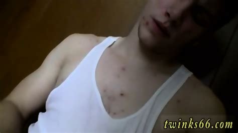 Hot Guys Pissing Outside Gay Hot Str8 Boy Eddy Gets Wet