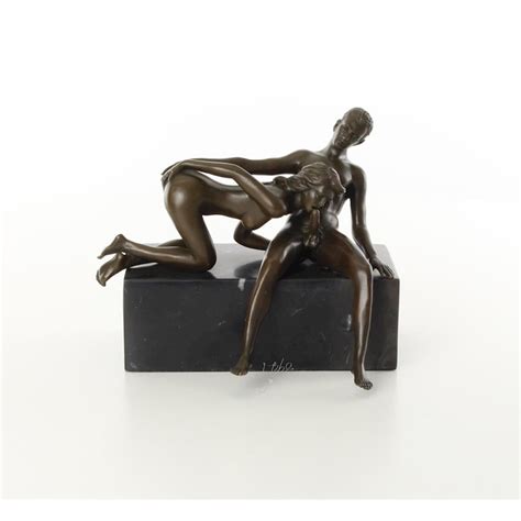 AN EROTIC BRONZE SCULPTURE OF A NUDE COUPLE World Of Decorations De