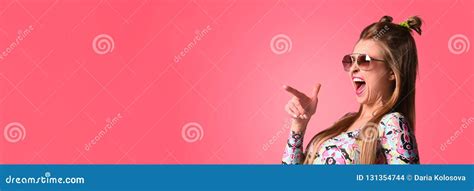 Portret Van Mooi Heet Sexy Vrouwen Slecht Meisje In De Toevallige Lingerie Van Het De Zomer