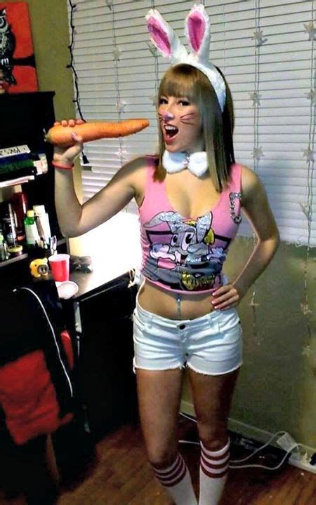 Blonde Bunny Porn Pic