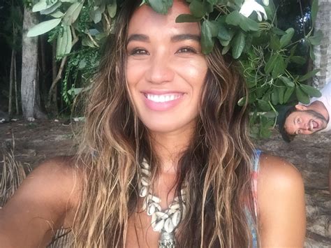 Shooting Moana Bikini S Island Time Campaign Eryn Krouse