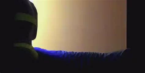 Glow In The Dark Dildo Deepthroat Illuminates Throat Scrolller