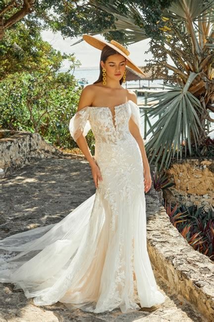 Off The Shoulder Lace Fit And Flare Wedding Dress Kleinfeld Bridal