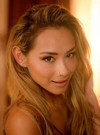 Fantastic Lesbian Sex Scene With Veronica Leal And Candee Licious MILF Fox