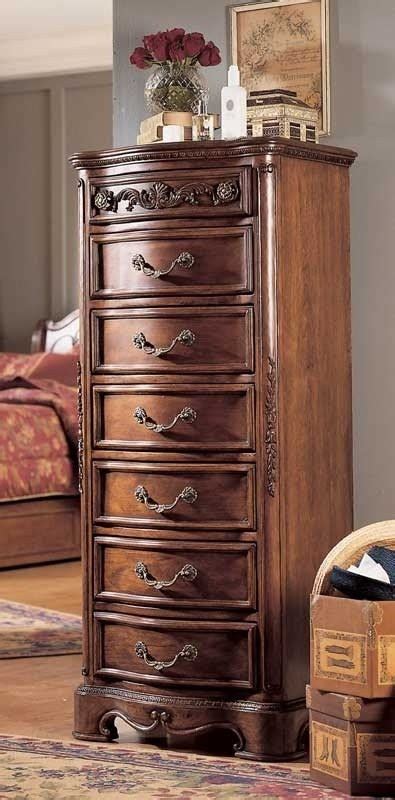 Cherry Lingerie Chest Foter