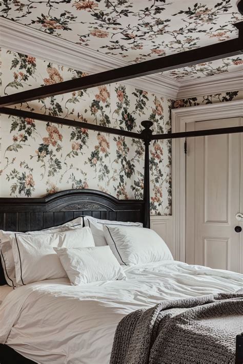 wallpaper trends 2025 7