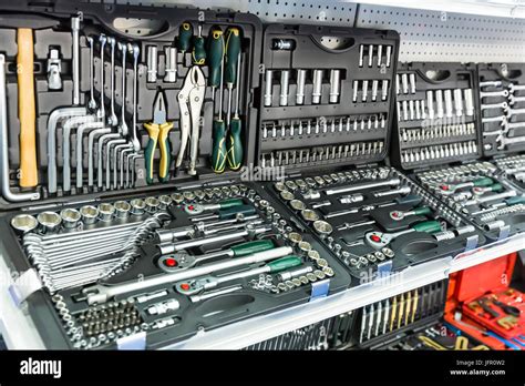 Car Mechanic Tools And Equipment