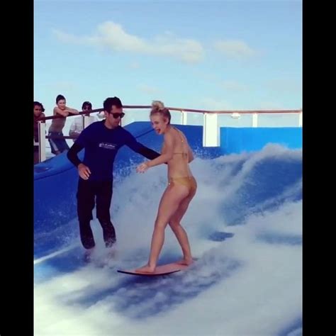 Zara Larsson Bikini Redube Hd Porn Video B Xhamster Xhamster