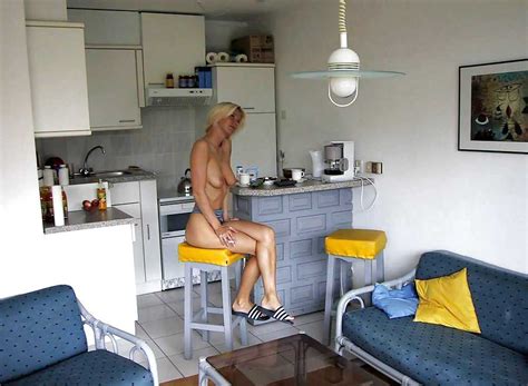 Slutty Milf From Germany Found Pics On Memory Card Porn Pictures Xxx Photos Sex Images