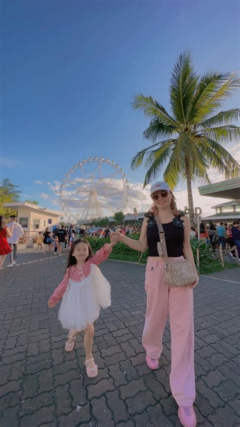 C Xuy N I Ch Ng V N Mu N I B C N A U M C Tr Nh B N C A Con Ch M Di N Bikini Khoe