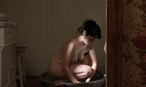 Naked Corinne Bourdon In Van Gogh